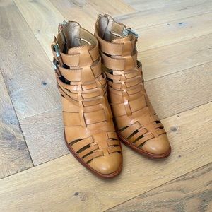 Dolce Vita vachetta cowboy / fisherman boots